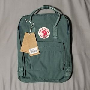 Fjallraven Kanken Backpack Frost Green 16L